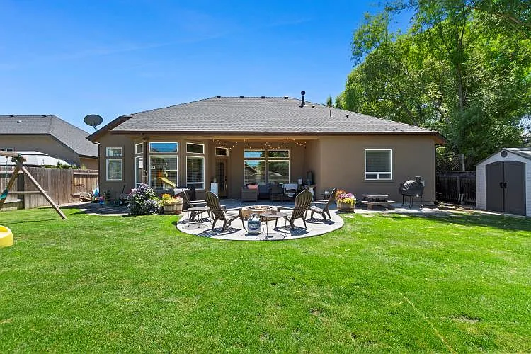 522 E Washakie St — Photo 34