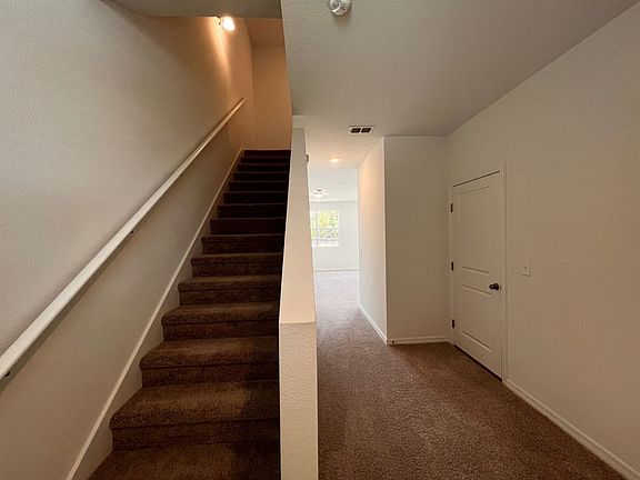 5th image of 1004 Appleton St