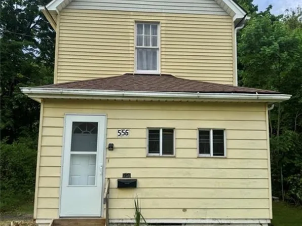 556 W Myrtle Ave, Youngstown, OH 44511