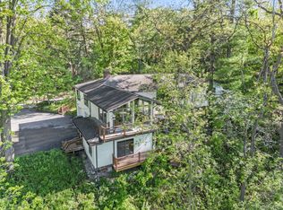 971 Dutton Rd, Rochester Hills, MI 48306