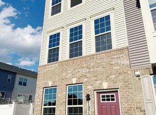 19722 Preservation Mews, Montgomery Village, MD 20886
