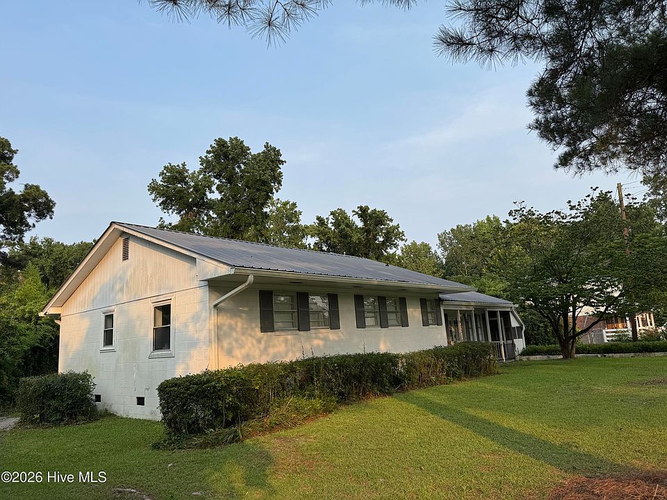 1st image of 932 Roberdel Road