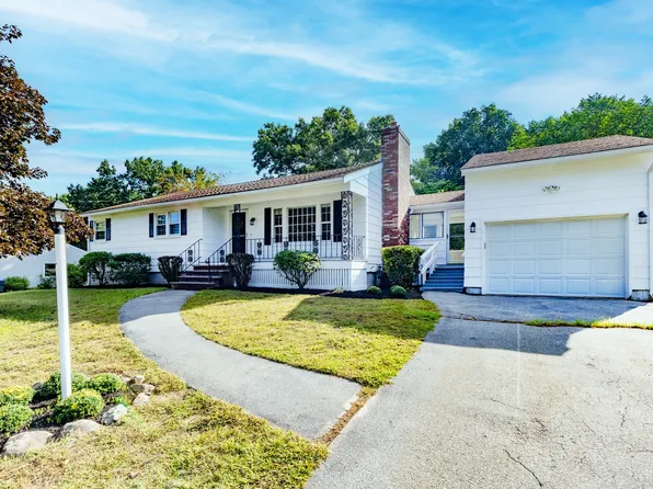29 Stoney Brook Rd, Methuen, MA 01844
