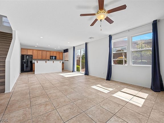 3rd image of 10639 Ostend Ave