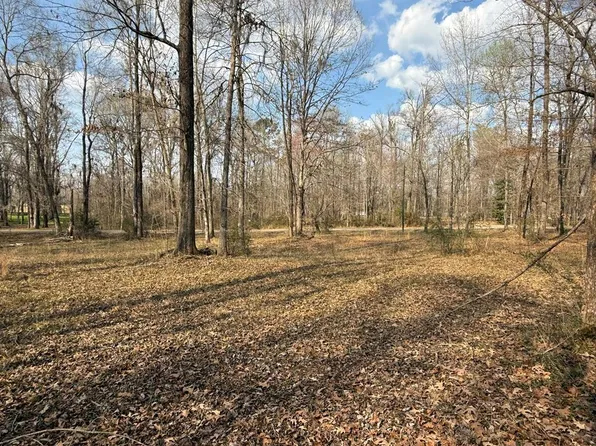 37 Shadow Creek Loop, Camden, AL 36726