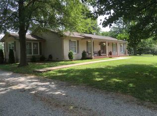 309 Lutes Rd, Paducah, KY 42001