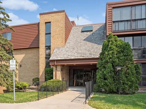 1011 41st Ave NE APT 115, Columbia Heights, MN 55421