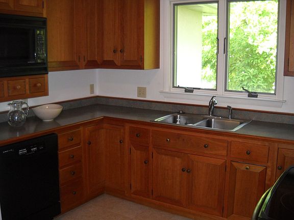 Custom Cherry Kitchen