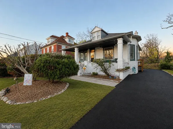 25 E Germantown Pike, Plymouth Meeting, PA 19462