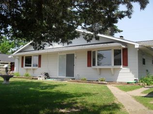 1386 S River Rd, Cochrane, WI 54622