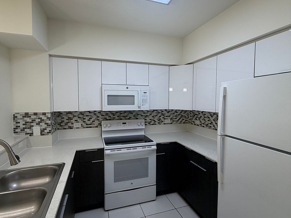 1st image of 2603 NW 16th Street Rd #108