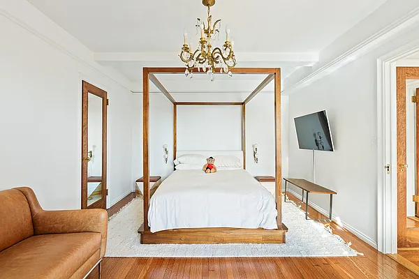 Rented by Compass | media 5