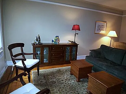 Sold by Anna Pinto Realty | media 49