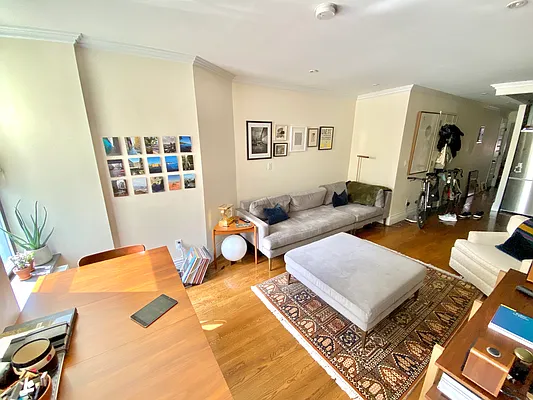 Rented by Owner | media 12