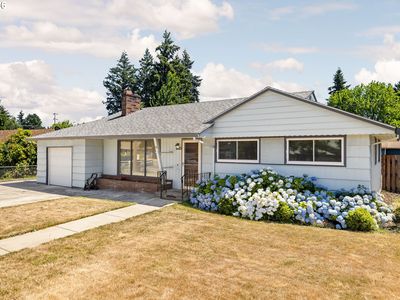 12652 NE Halsey St, Portland, OR, 97230