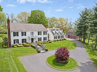 73 Lees Hill Rd, Basking Ridge, NJ 07920