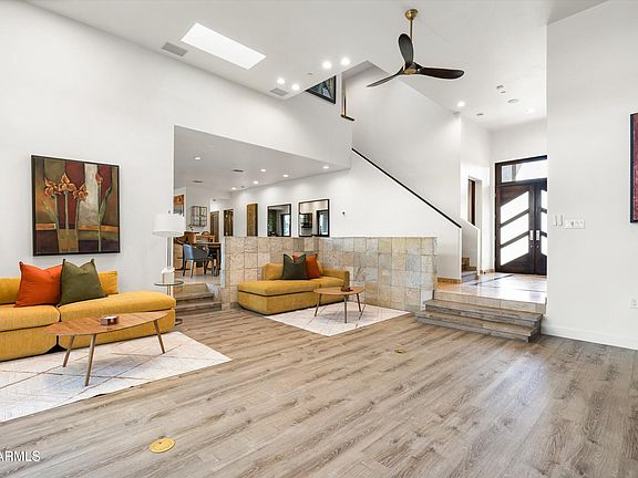 5th image of 10406 N DEMARET Drive