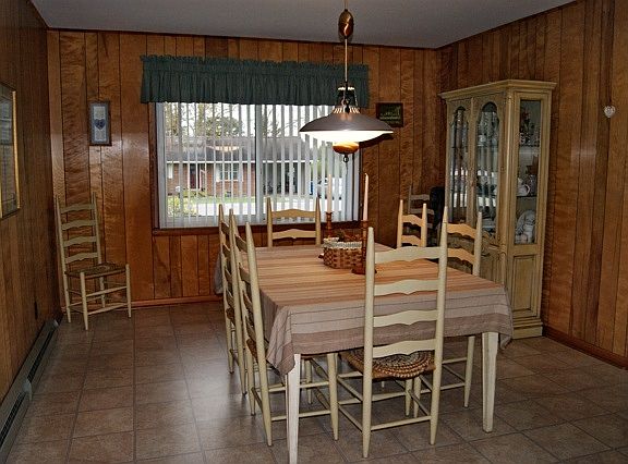 4th image of 1210 Peggy Ann Dr