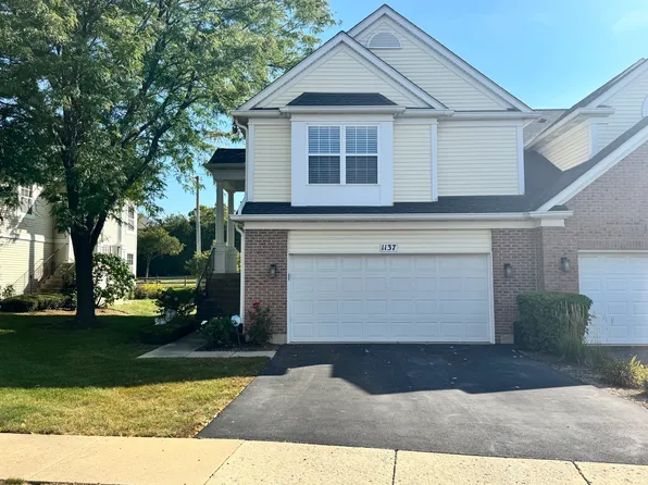 1137 Lillian Ln, West Chicago, IL 60185