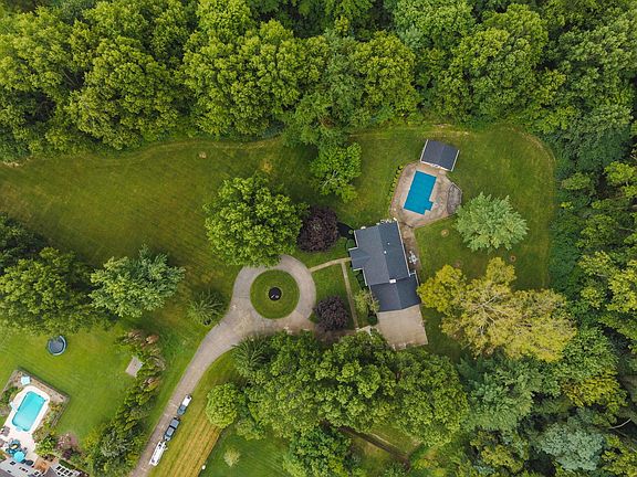 5th image of 7204 Lee Rd