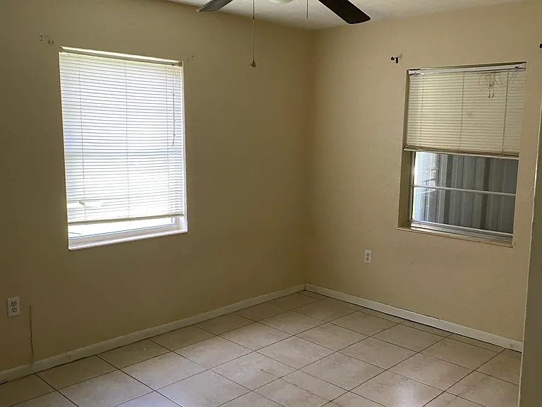 21928 Felton Ave — Photo 16