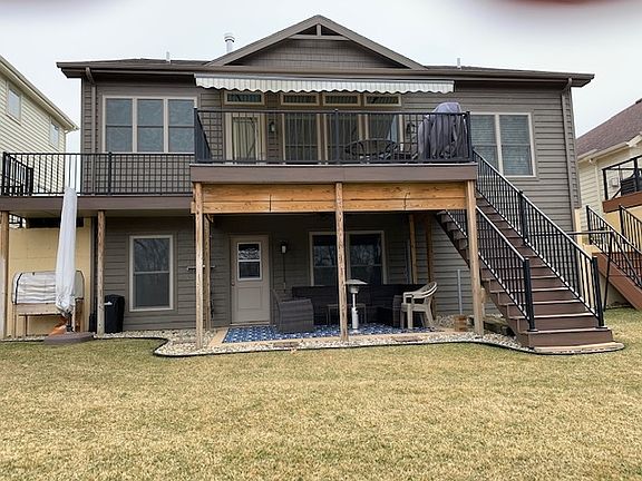 3rd image of 505 Bittersweet Cove Dr