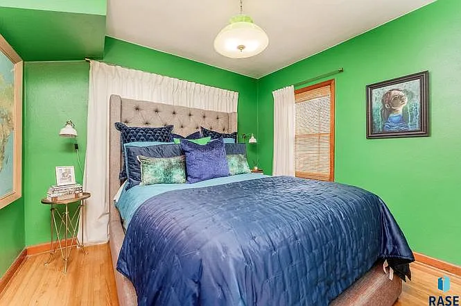 2 bed, 1080 sqft, $1,494 — Photo 2
