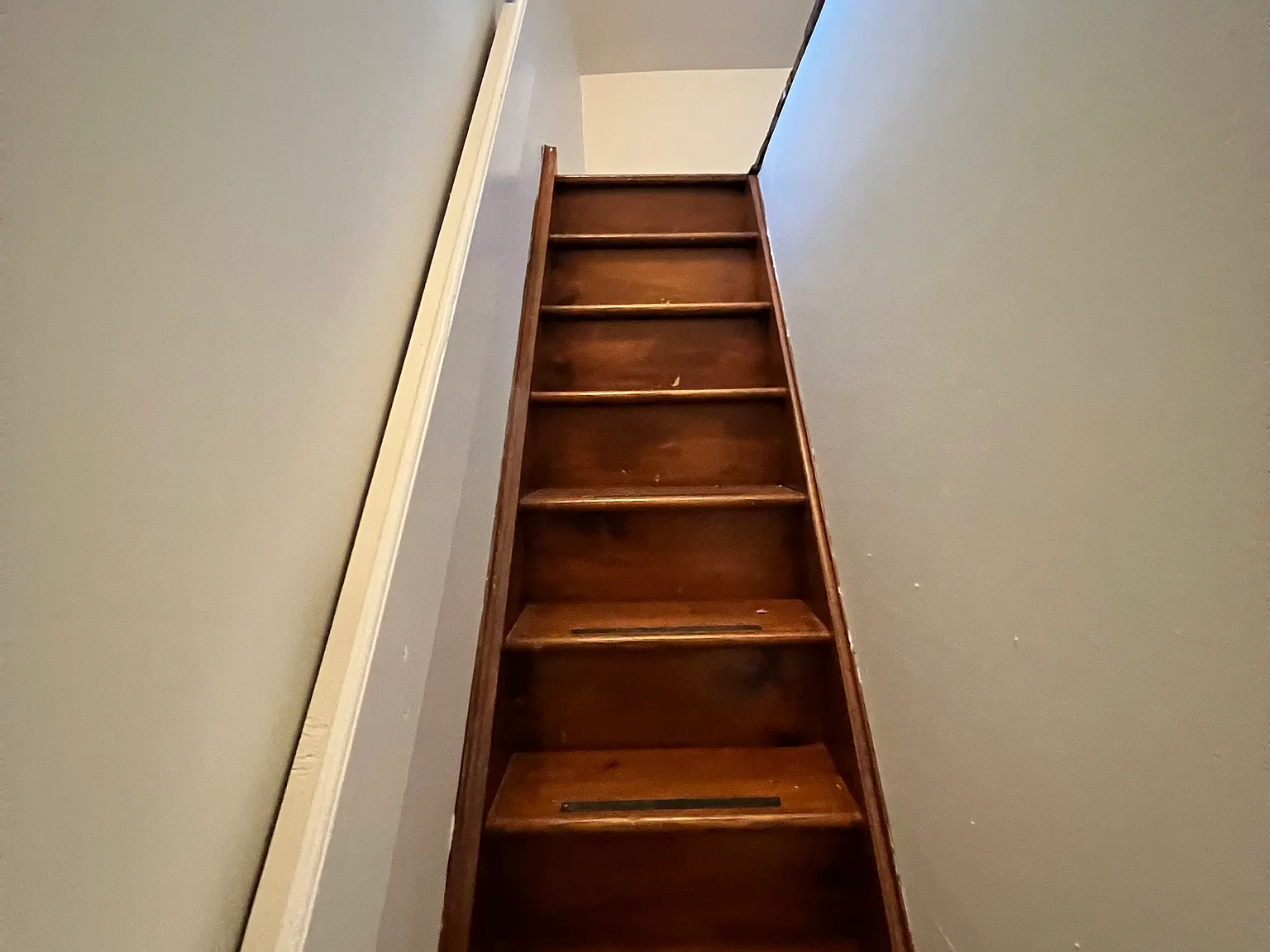 134 Spook Ln — Photo 2