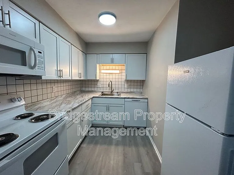 75 N Gebhart Church Rd #A — Photo 2