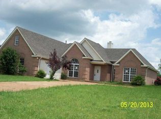 32 American River Dr, Lake Cormorant, MS 38641