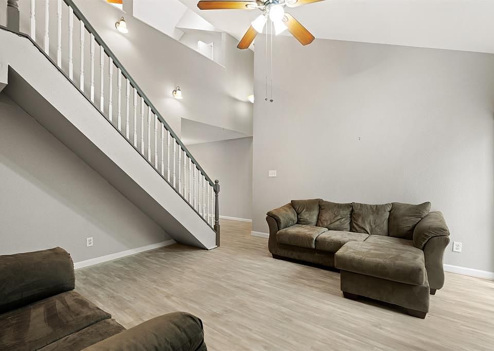 1st image of 10811 Richmond Ave APT 12