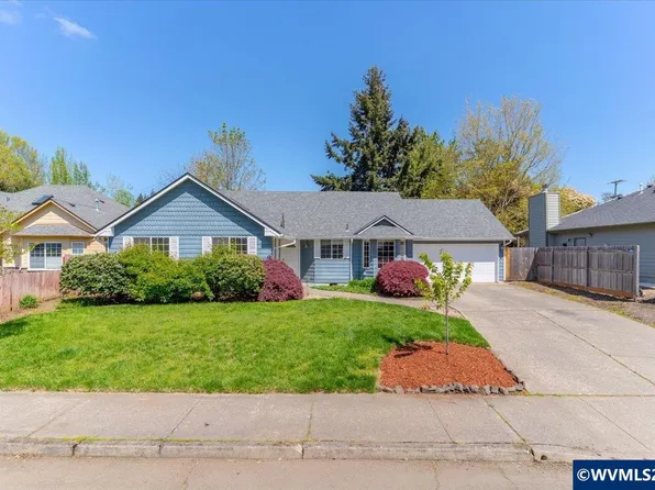 2537 Hoodoo Dr NW, Salem, OR 97304