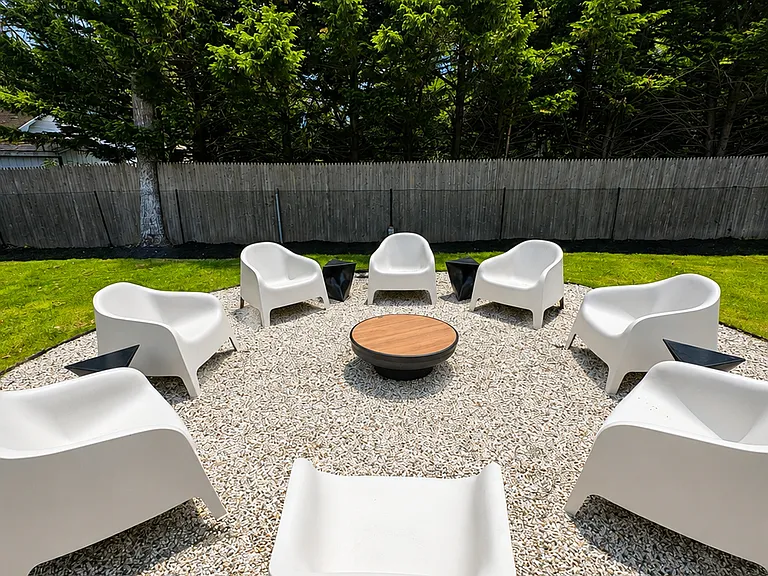 5 Pine Tree Ct — Photo 6