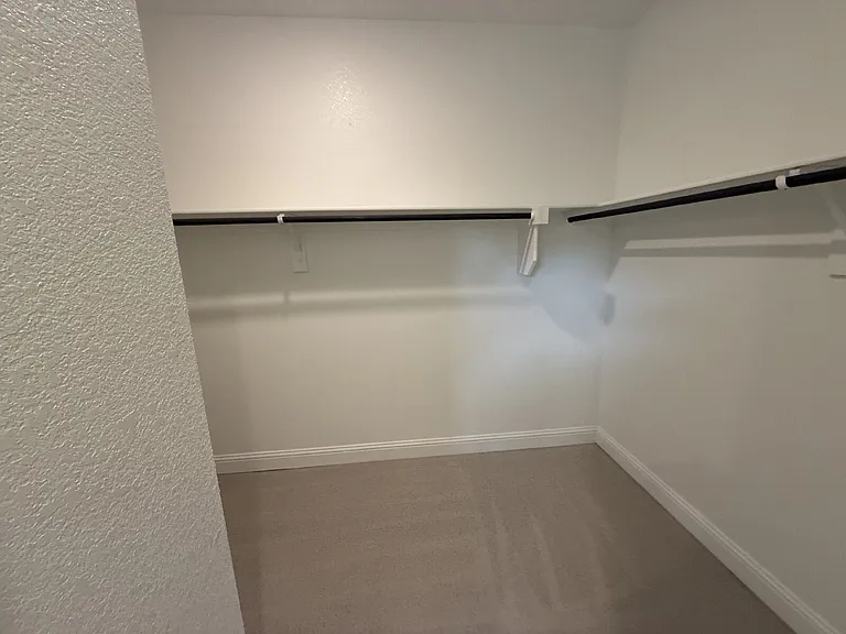3215 Sedge Grass Dr — Photo 14