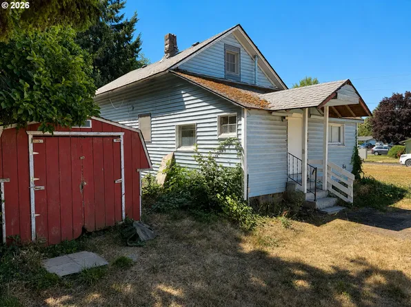 835 Anderson Ln, Springfield, OR 97477