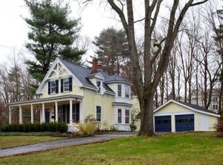 28 Crescent St, Wellesley, MA 02481