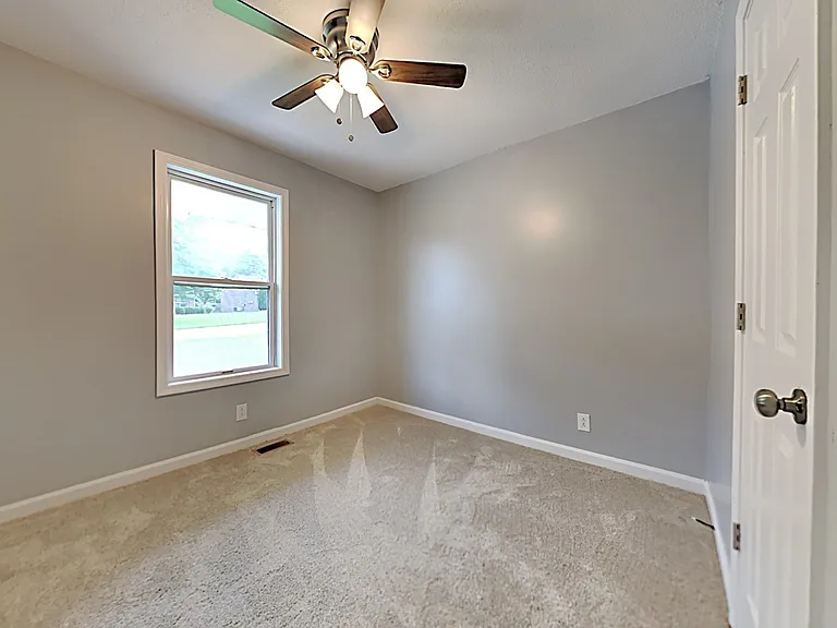 757 Spees Dr — Photo 10