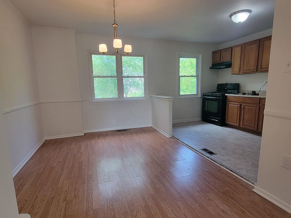 1st image of 8235 Tomlinson Ct