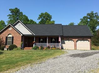 255 Treebark Rd, Statesville, NC 28625