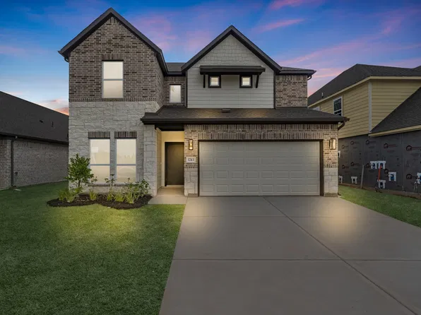 1743 Pecan Woods Ln, Conroe, TX 77301