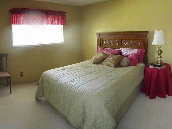 2nd image of 9867 Elder Ave