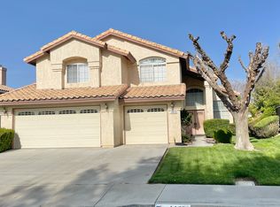 44436 Shadowcrest Dr, Lancaster, CA 93536