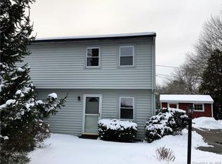 26 Gurley Rd, East Lyme, CT 06333