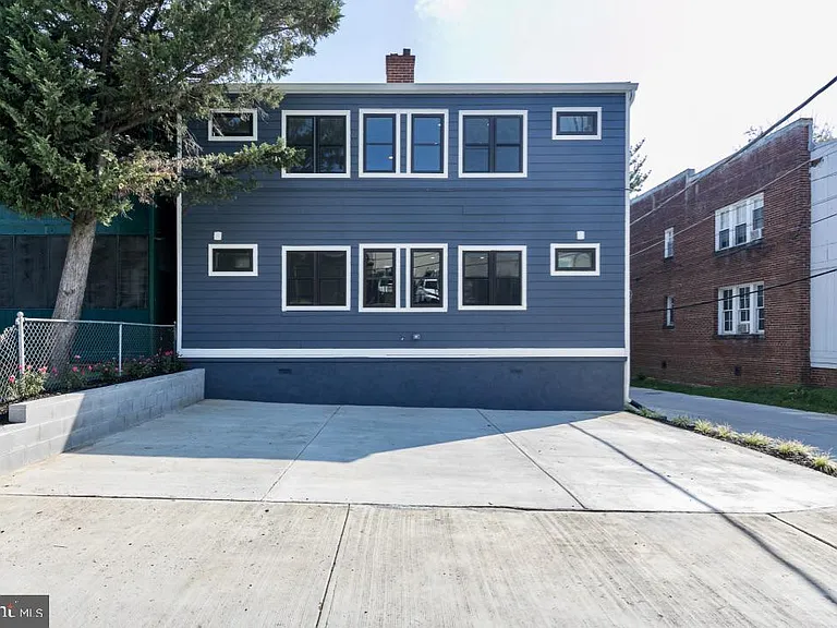 4000 7th St NE #101 — Photo 16