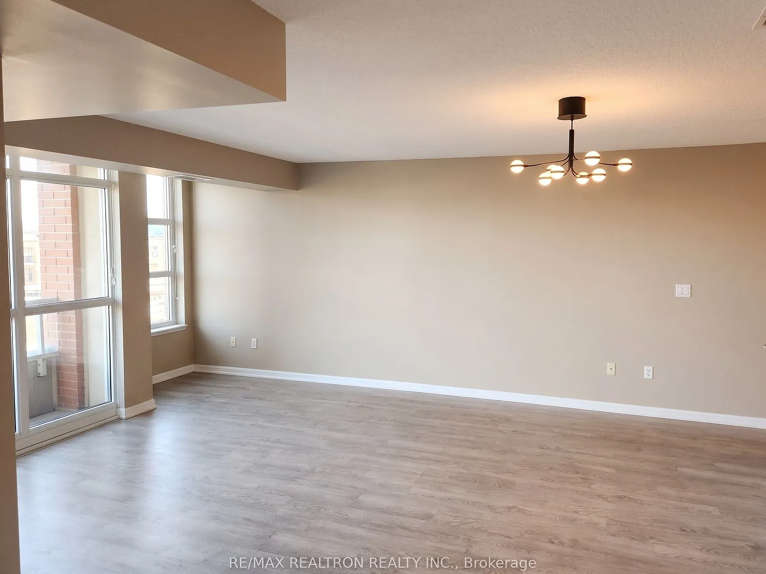 2 bed, $3,450 — Photo 4