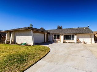 2075 N Parker Ct, Simi Valley, CA 93065