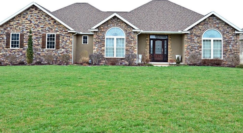 1528 Lighthouse Main