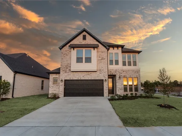 3009 S 15th St, Rogers, AR 72758