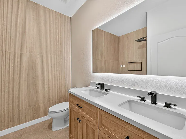 12141 Carson Dr — Photo 27