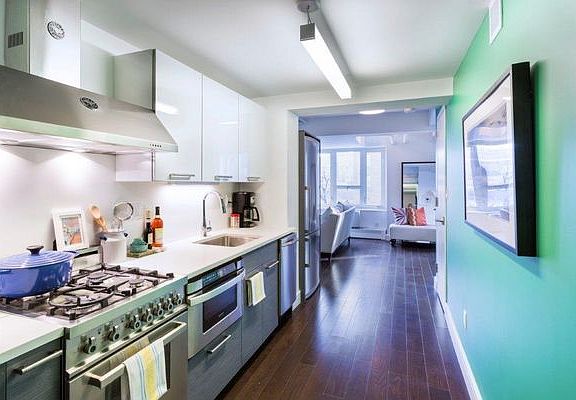 3rd image of 610 E 20th St APT 2G